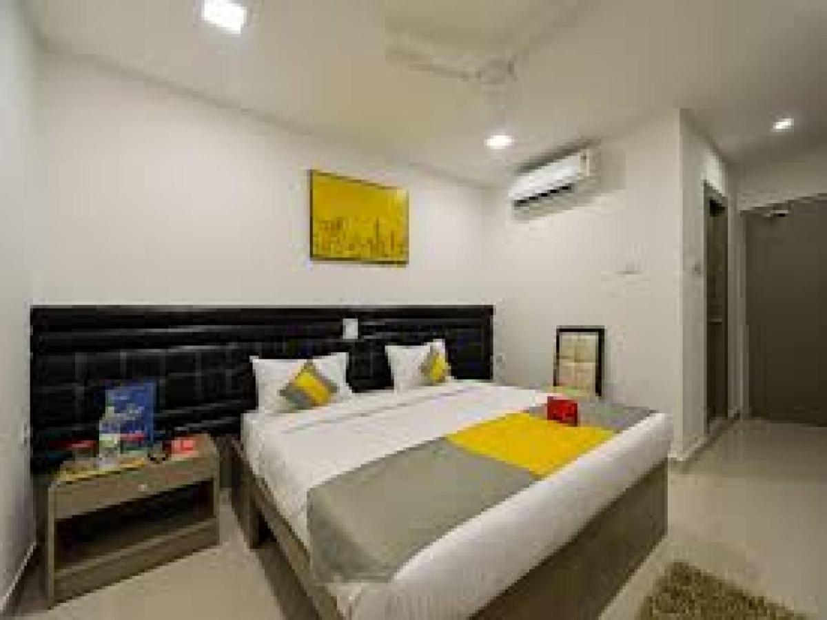 La Riviera Suites Madhapur Hyderabad Luaran gambar