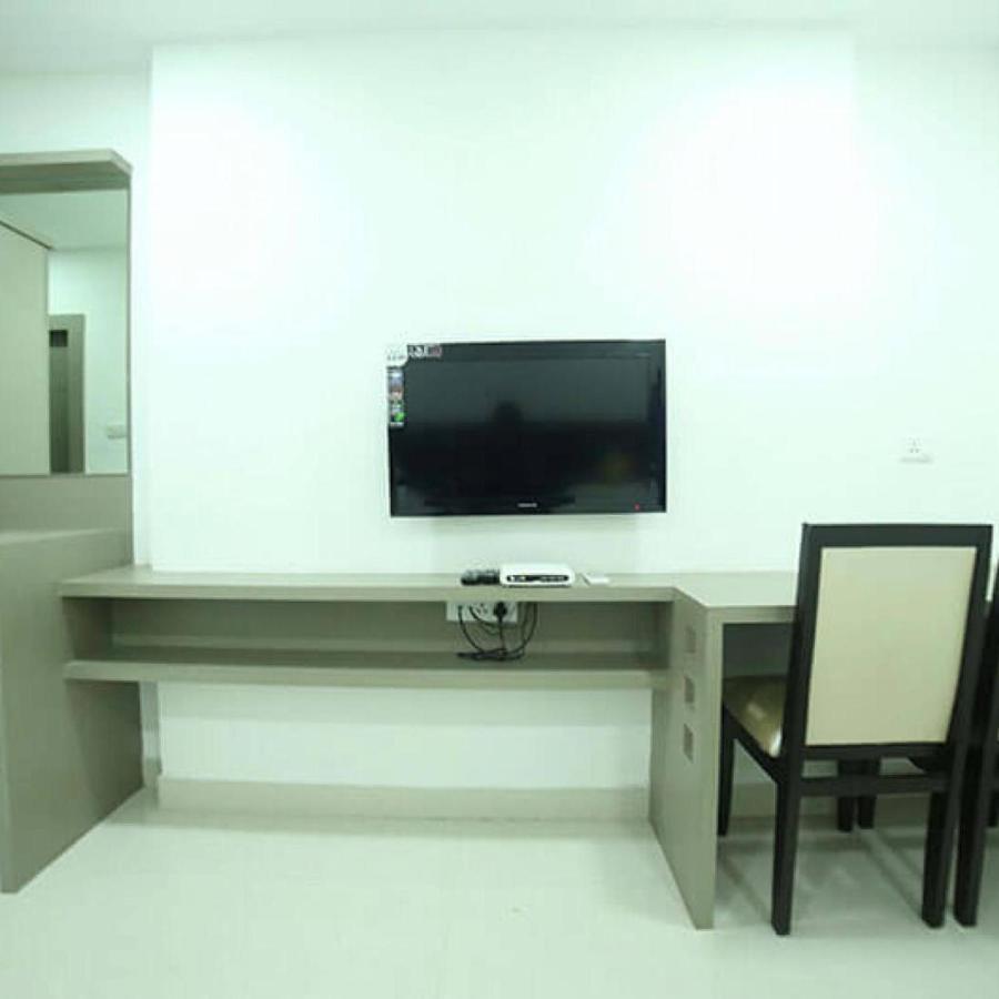 La Riviera Suites Madhapur Hyderabad Luaran gambar